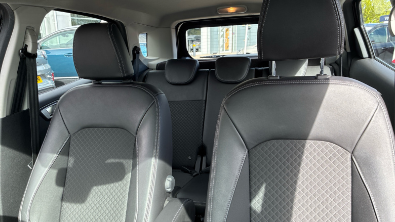 Ford EcoSport 1.5 TDCi 95 Titanium 5dr [17in] Diesel Hatchback